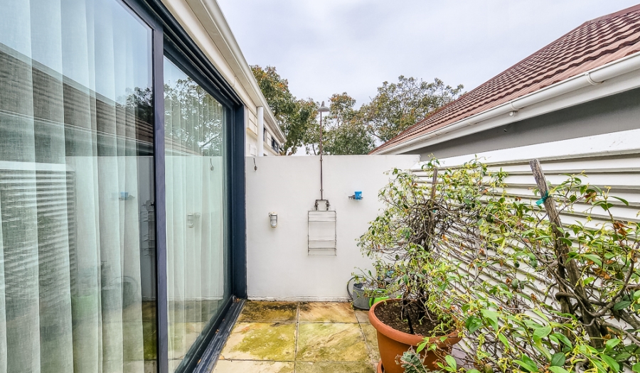 3 Bedroom Property for Sale in Tamboerskloof Western Cape